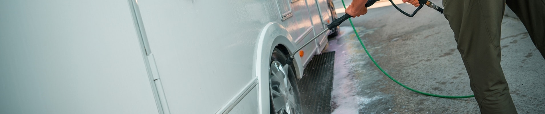 camper-reinigen-the-camper-rent1